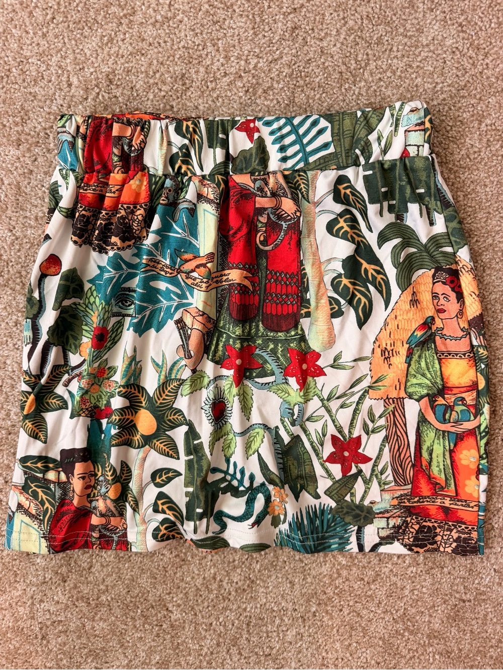 The Copper Closet Tropical Botanical Print Skirt Size Large With Elastic Waist